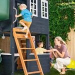 Kidkraft Cozy Escape Playhouse